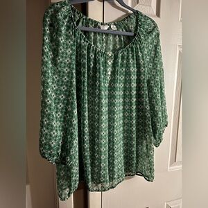 Liz Claiborne Green Patterned Blouse